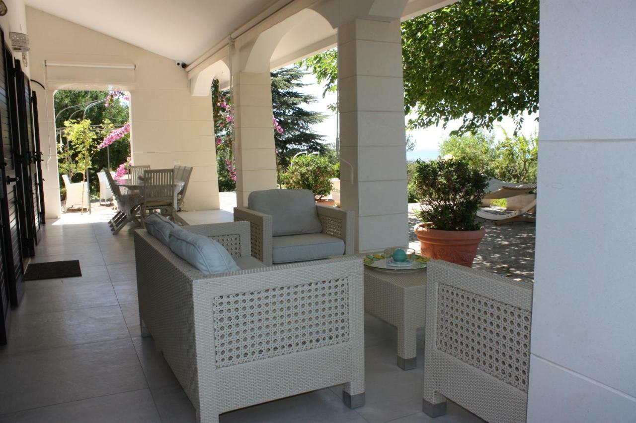 Villa Torre San Giovanni Ugento Exterior photo